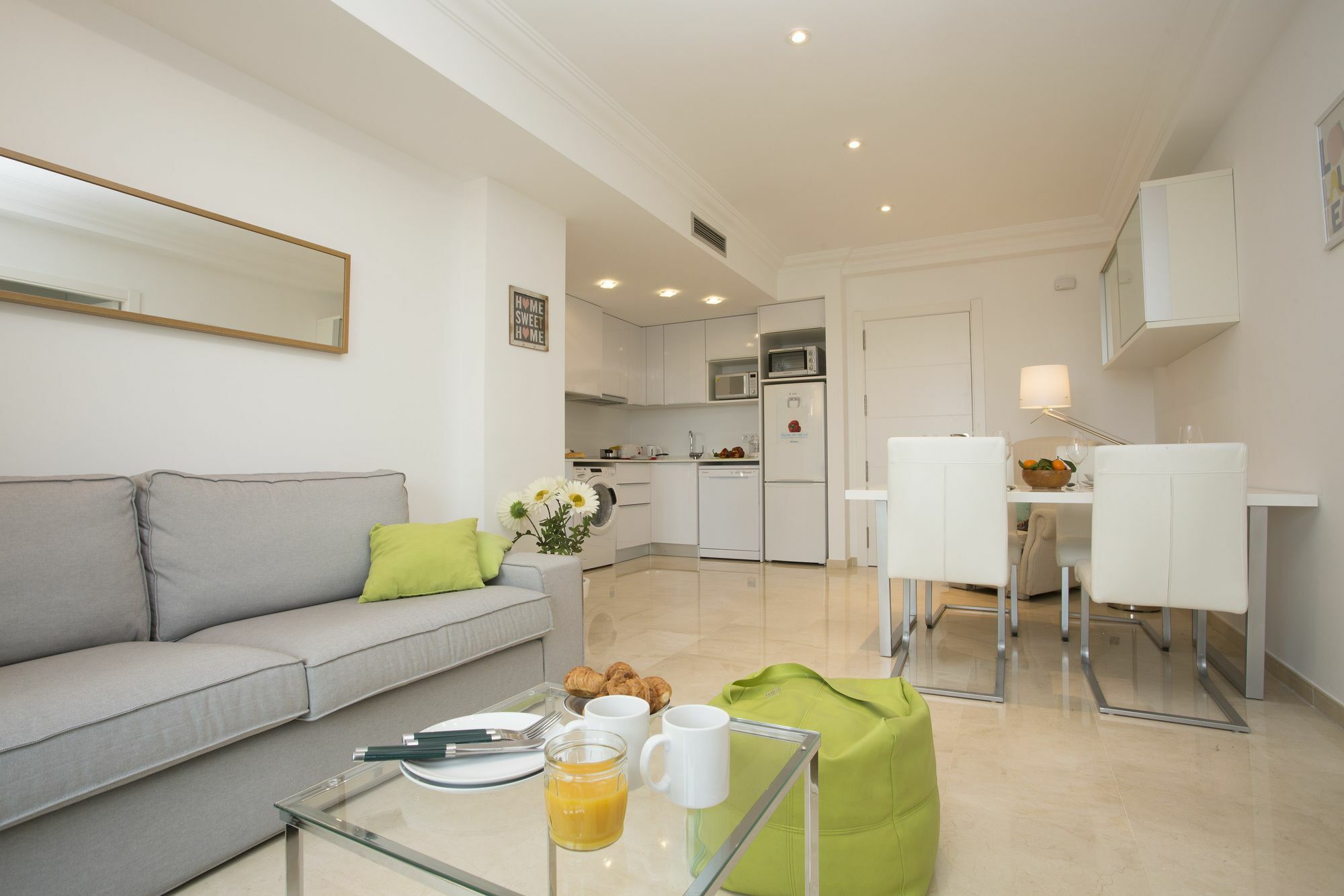 ולנסיה Singularstays Alameda מראה חיצוני תמונה