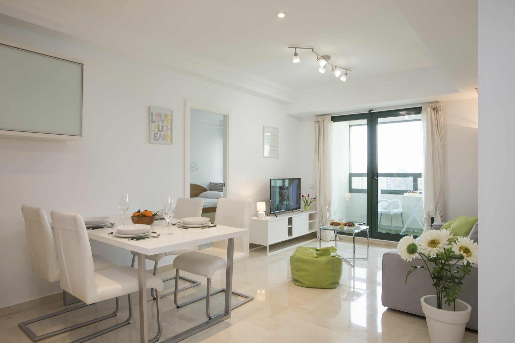 ולנסיה Singularstays Alameda מראה חיצוני תמונה