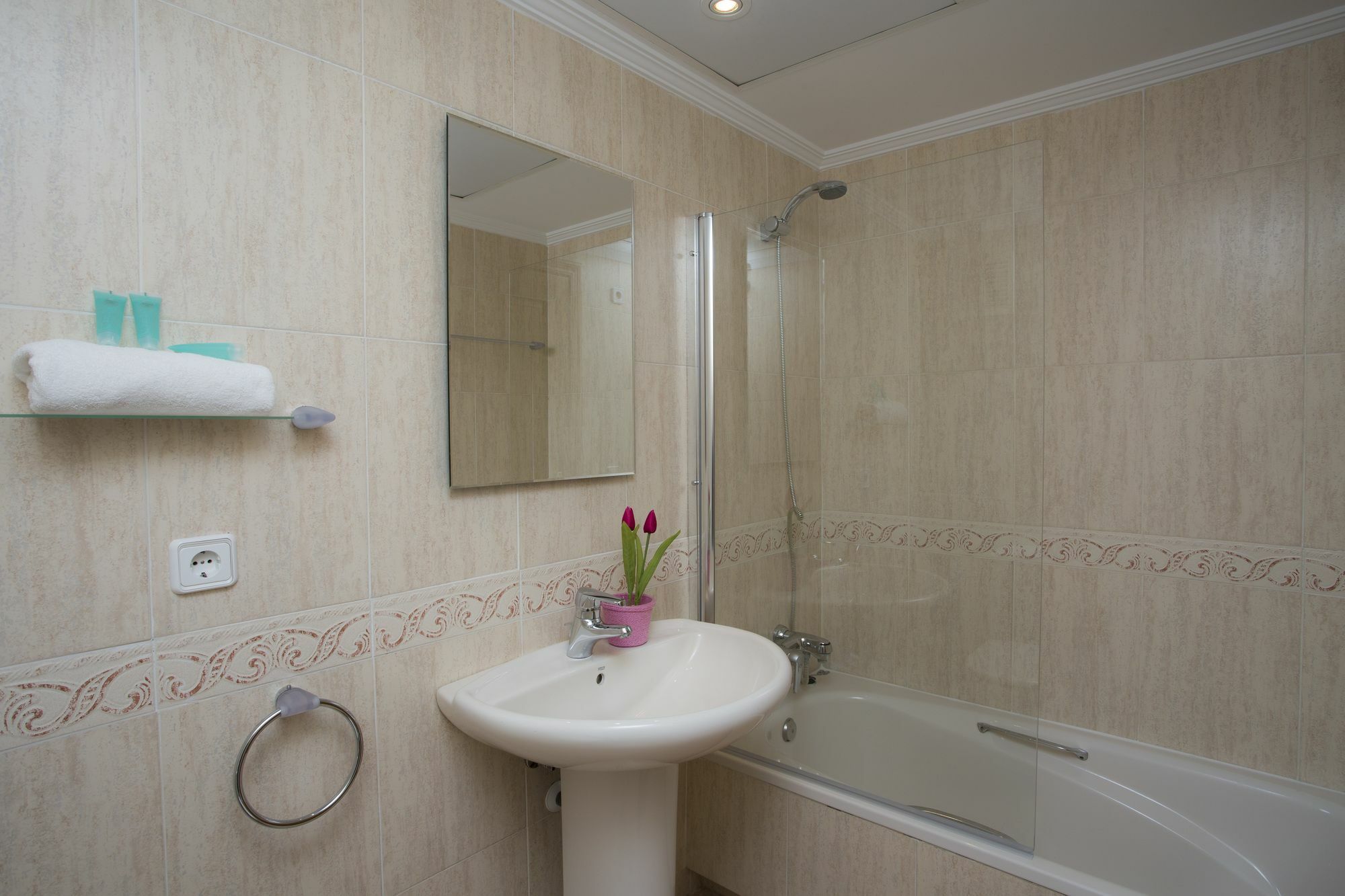 ולנסיה Singularstays Alameda מראה חיצוני תמונה
