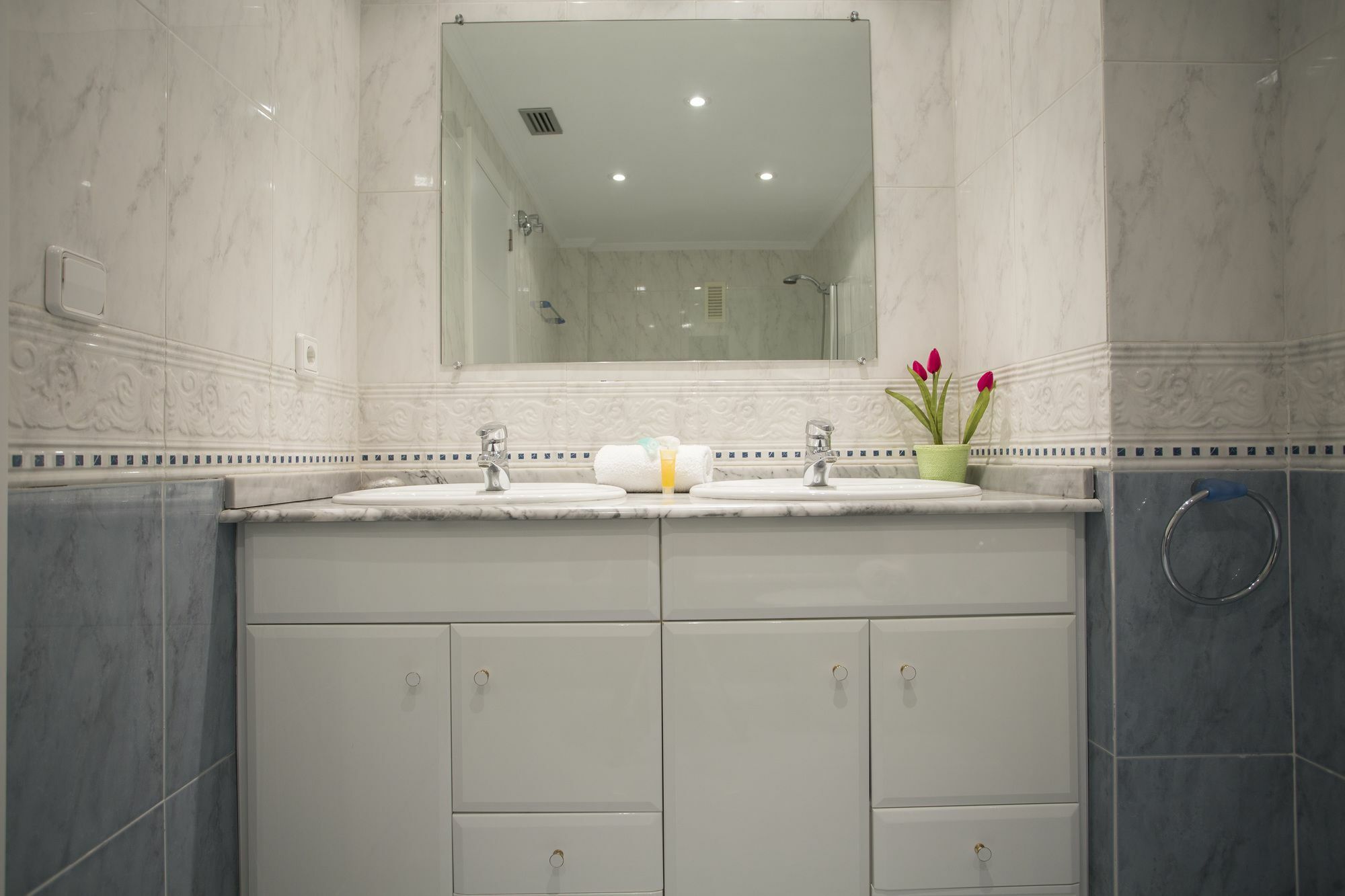 ולנסיה Singularstays Alameda מראה חיצוני תמונה